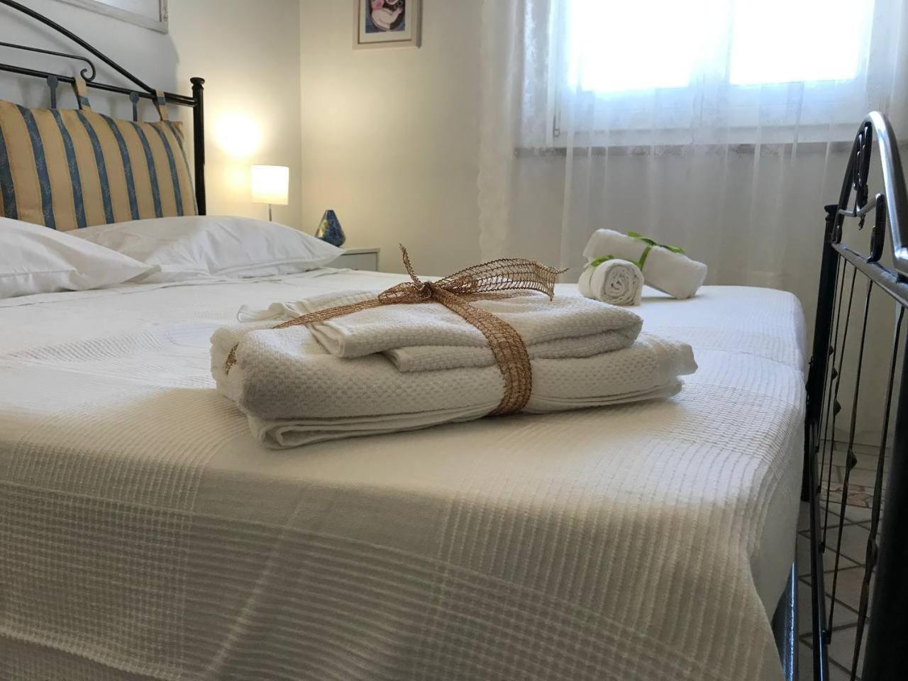 Casa Vacanze Borgo Marinaro Авола Екстериор снимка