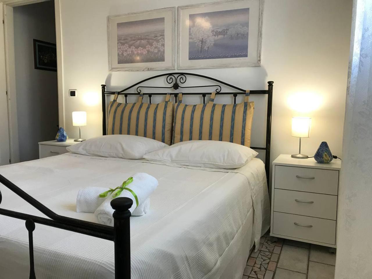 Casa Vacanze Borgo Marinaro Авола Екстериор снимка